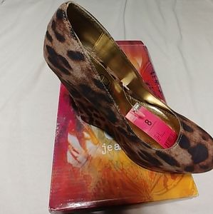 Glo Jeans Brown Animal Print Wedges Size 8 NEW
